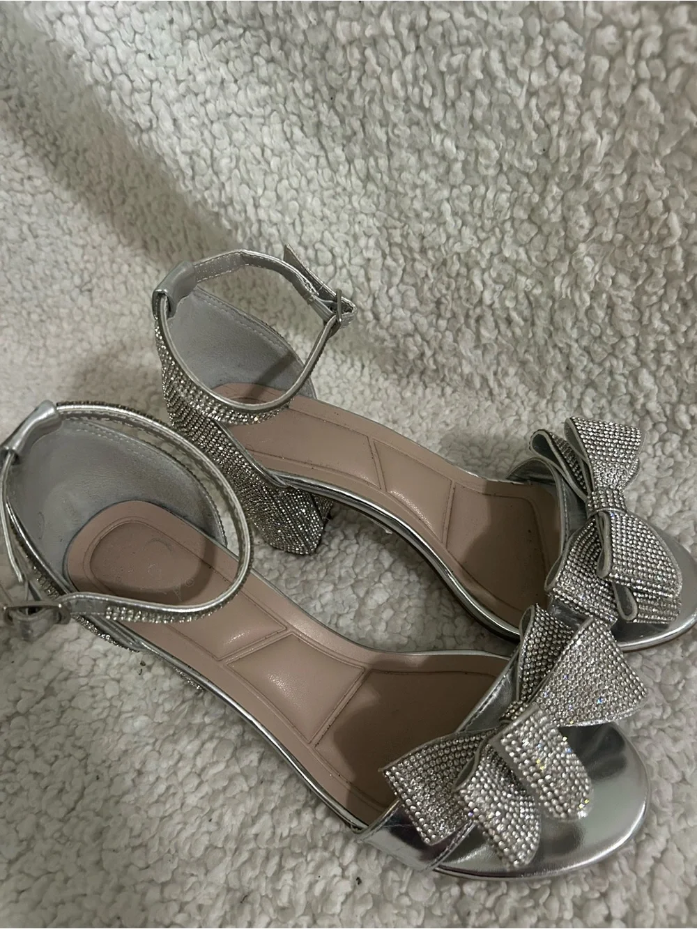 ✨ Rhinestone Bow Block Heel Sandals